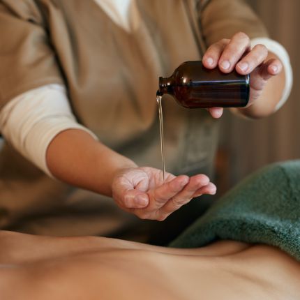 Thajská olejová aroma masáž